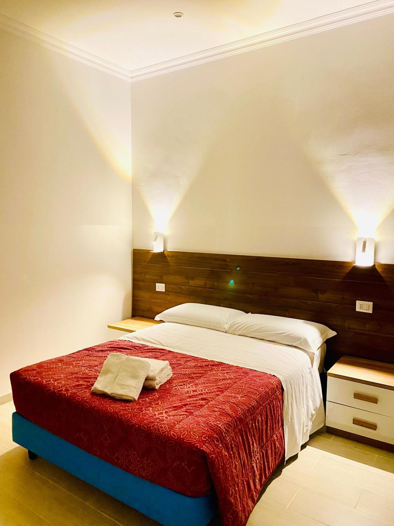 Milazzo Suites Rome Bagian luar foto