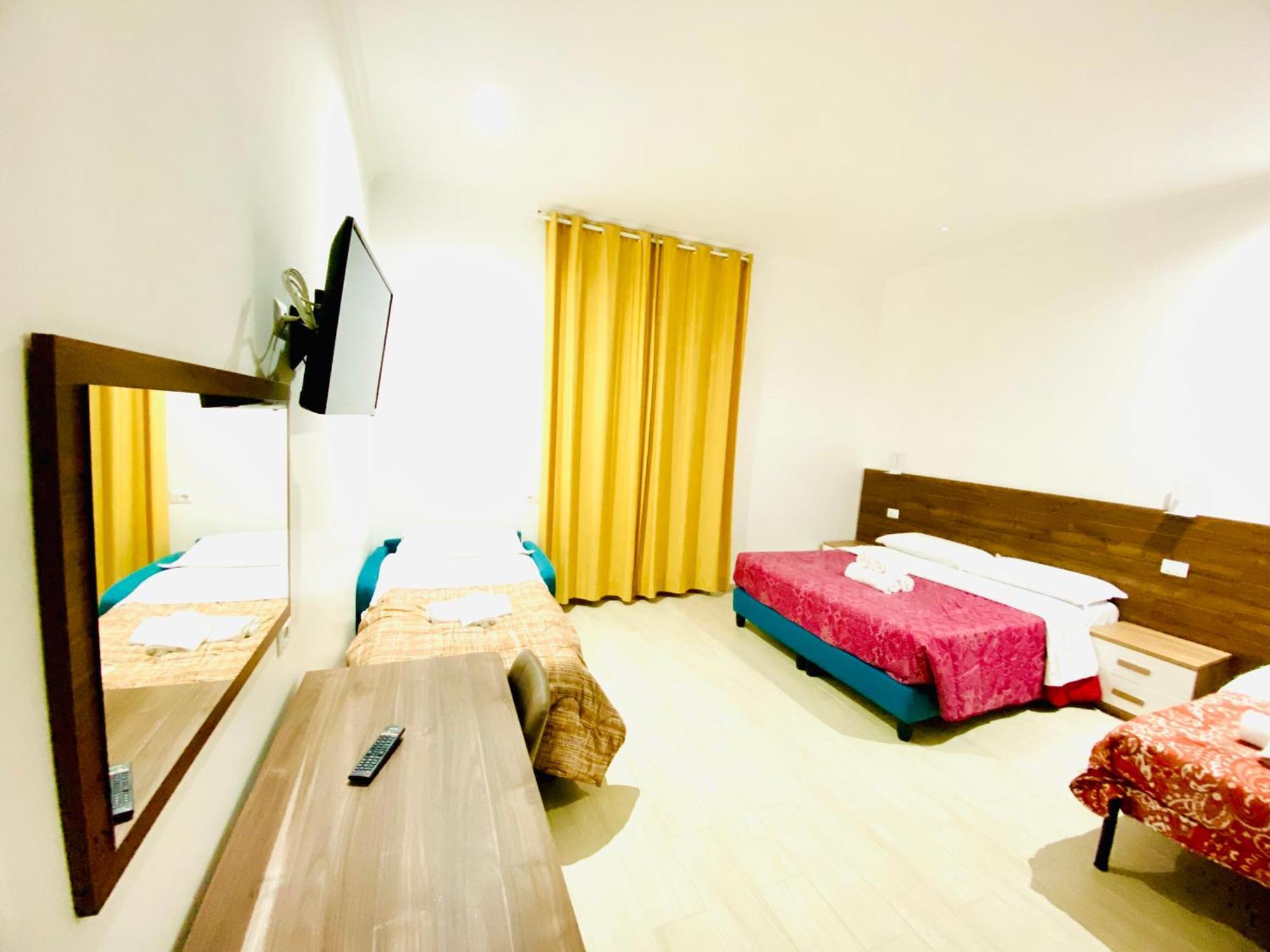 Milazzo Suites Rome Bagian luar foto